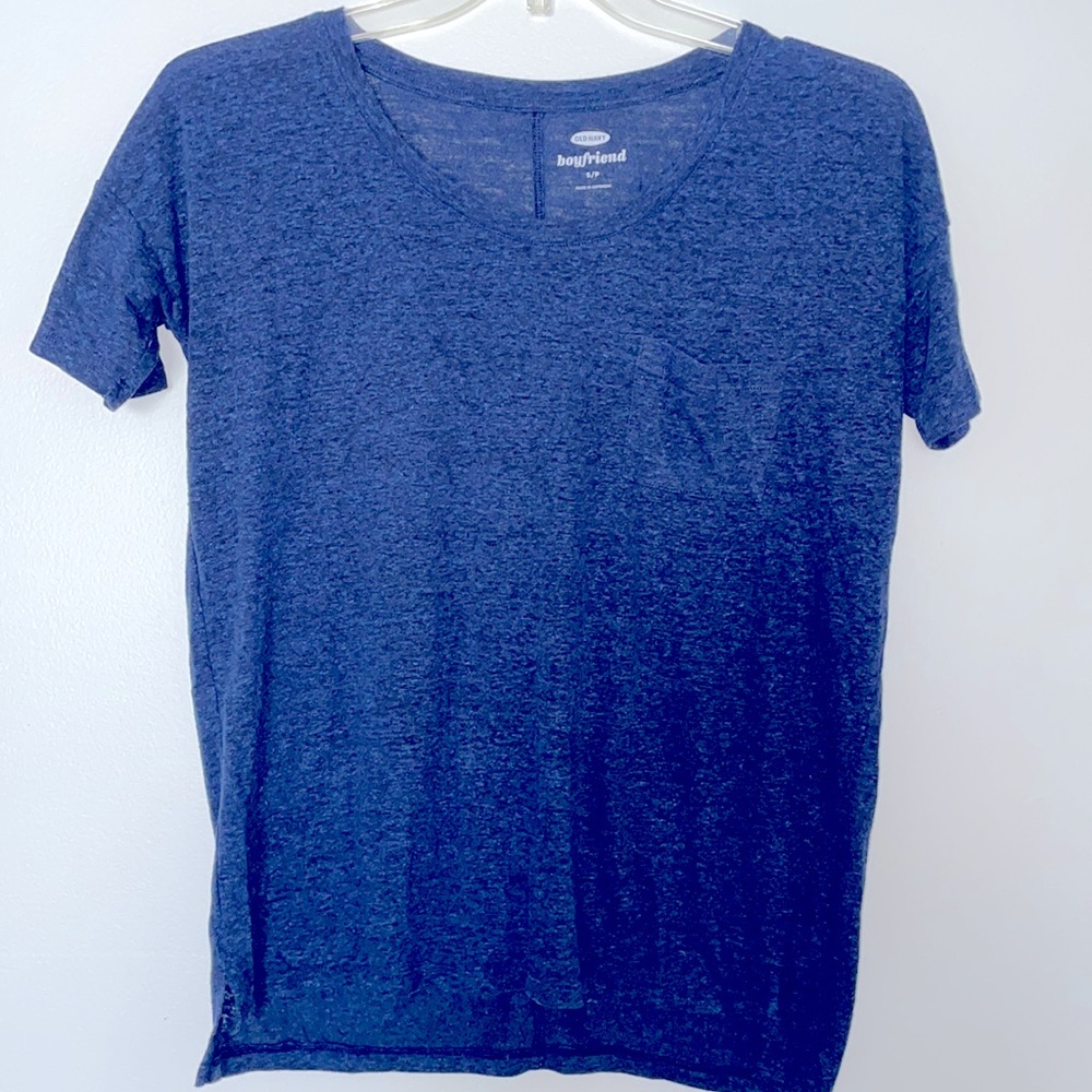 Old navy shirt